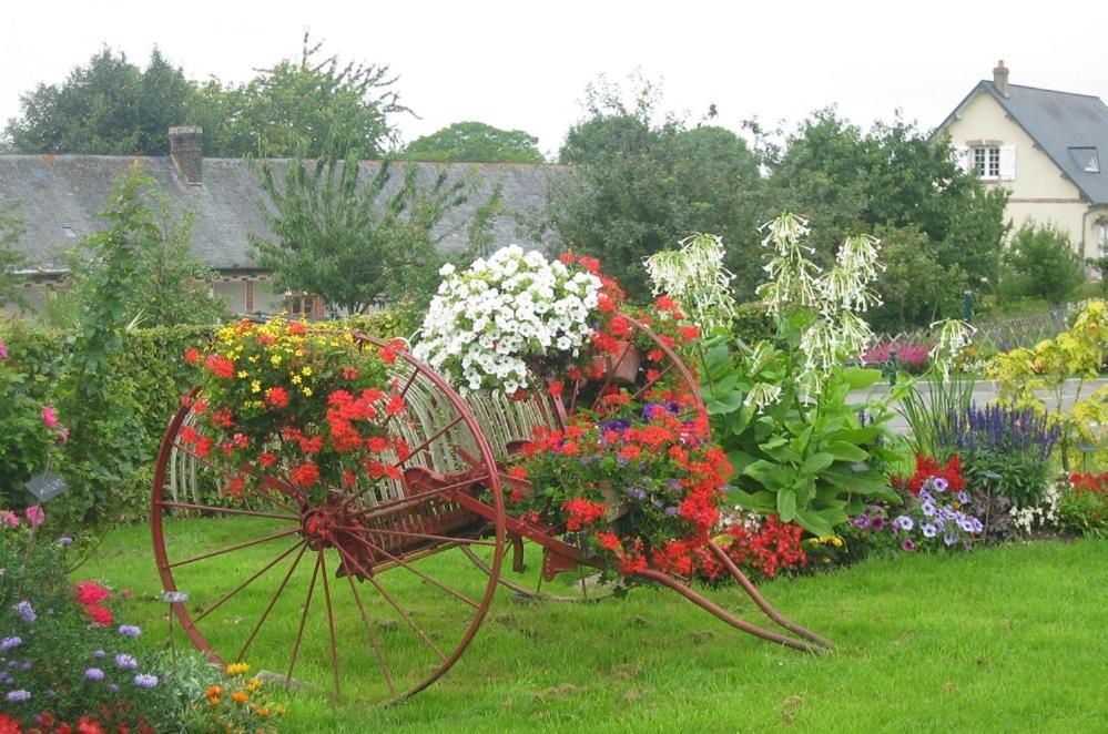 Le Refuge De Normandie Avec Spa Et Cheminee Mesnieres-en-Bray Exterior foto